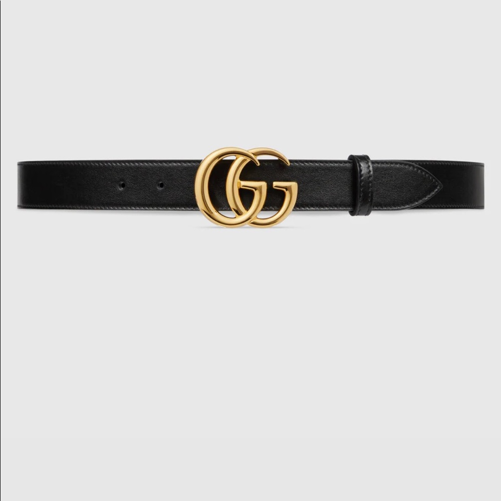 Gucci Marmont leather belt with shiny buckle size 85. Comes w/ original dust bag